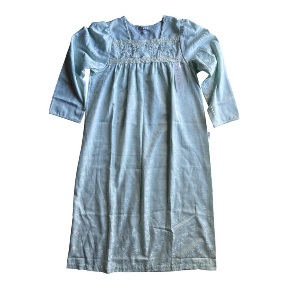 Miss Elaine Light Blue long sleeve Nightgown Sz M